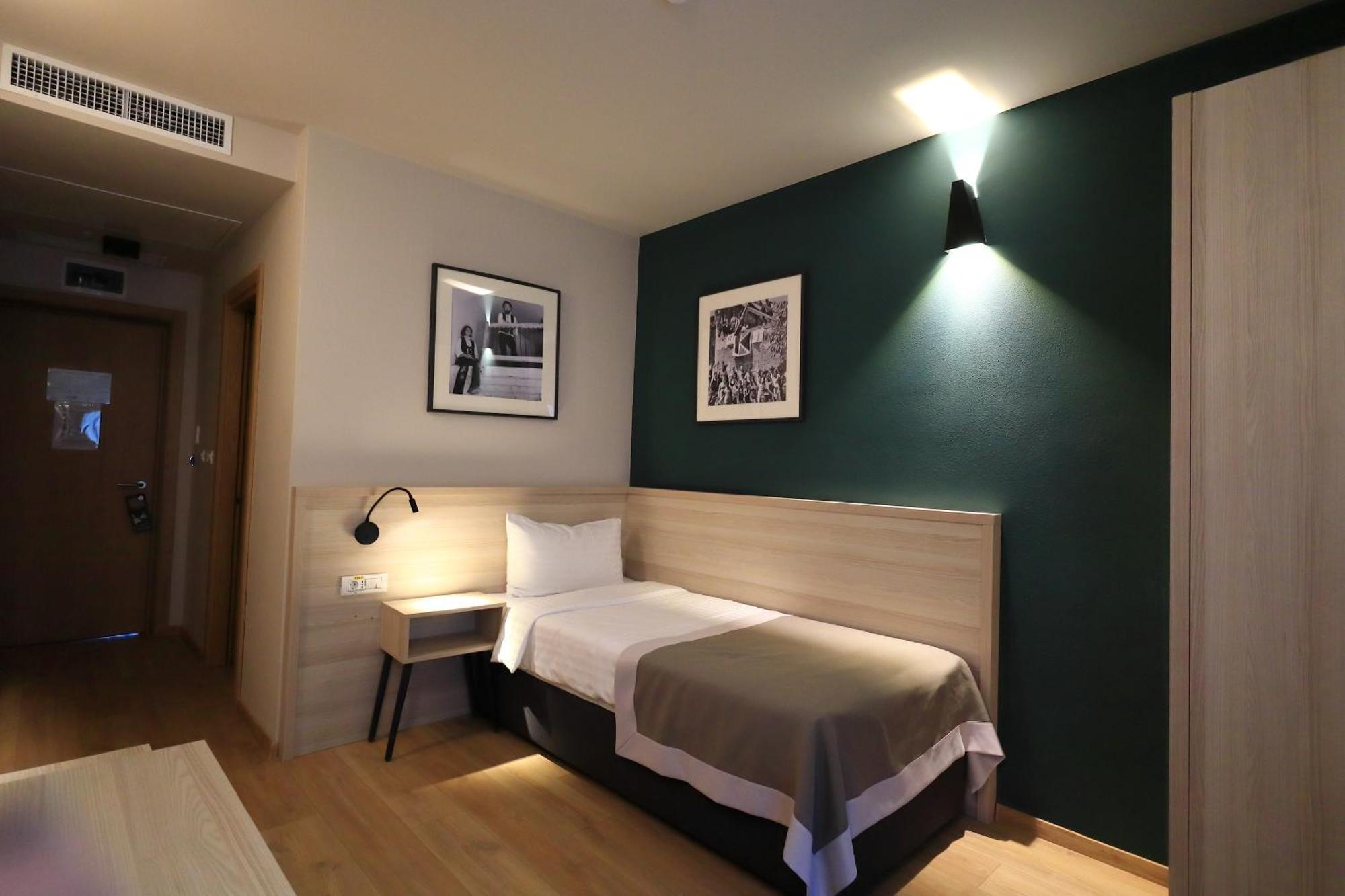 Casa Calfelor Kolping Timisoara Hotel Buitenkant foto