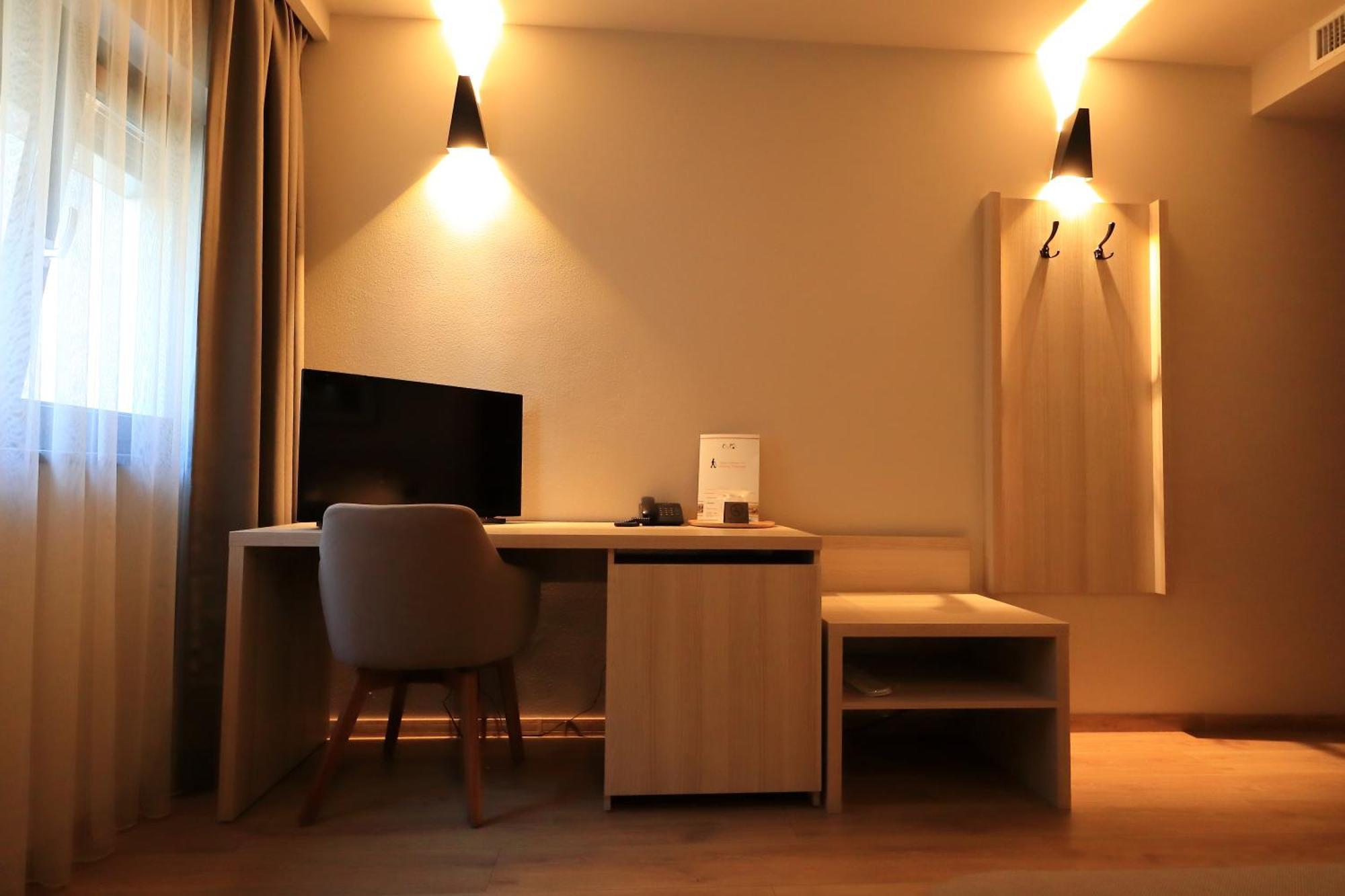 Casa Calfelor Kolping Timisoara Hotel Buitenkant foto
